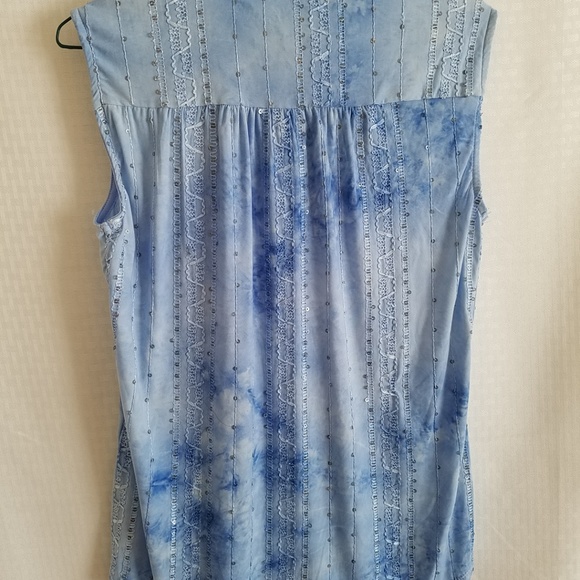 New Directions Petite Sleeveless Blouse - Picture 5 of 5